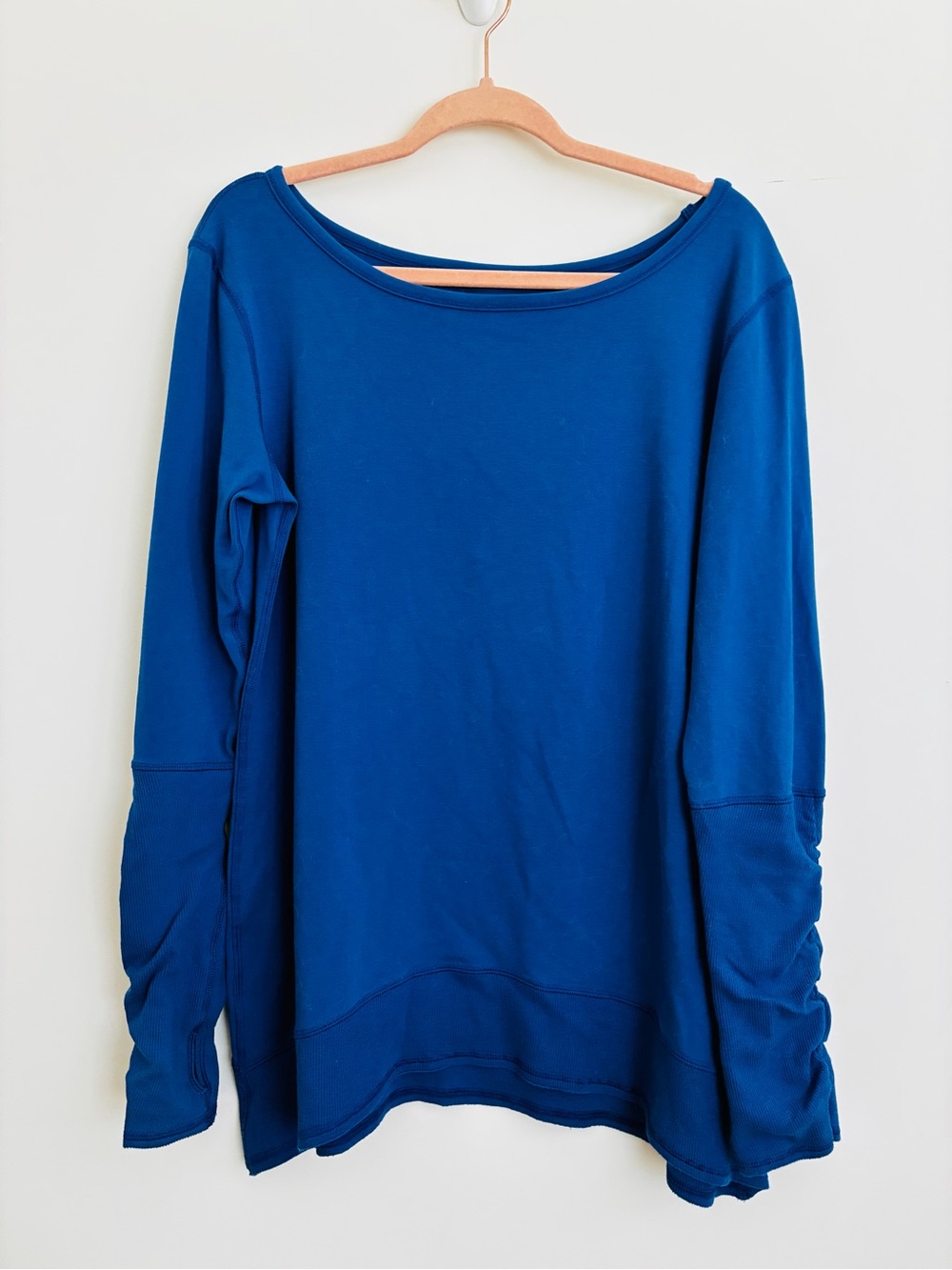 Nancy Rose Performance Cotton Stretch Boatneck sweatshirt size 10
